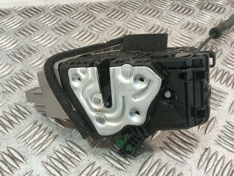 Recambio de cerradura puerta trasera izquierda para kia xceed (cd) 1.5 t-gdi mhev referencia OEM IAM 81410J7300  