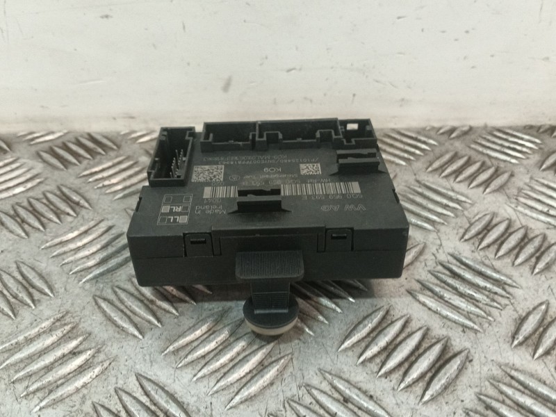 Recambio de modulo electronico para audi a3 sportback (8va, 8vf) 2.0 tdi referencia OEM IAM 5Q0959593E  