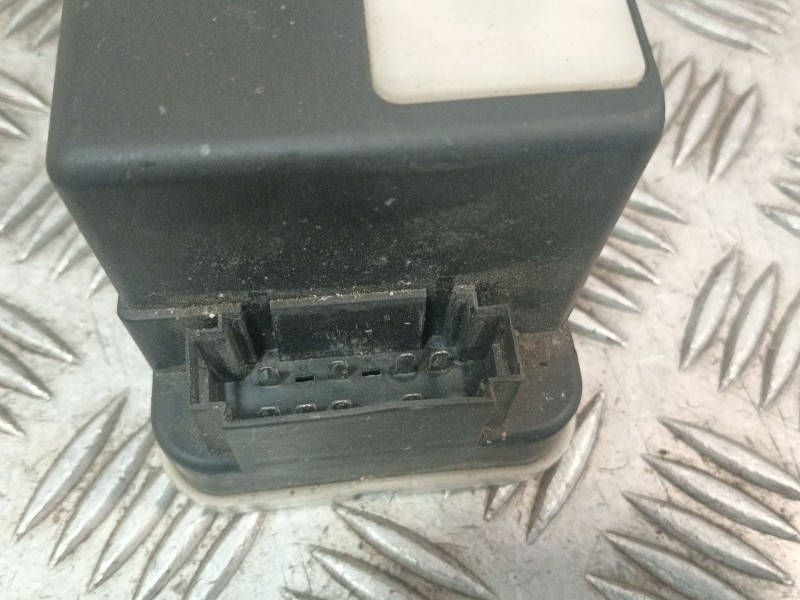 Recambio de compresor cierre centralizado para volkswagen polo (6n2) 1.4 16v referencia OEM IAM 6N0962257A  
