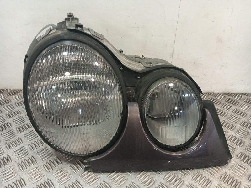 Recambio de faro derecho para mercedes-benz clase e (w210) e 280 (210.053) referencia OEM IAM 14434600  