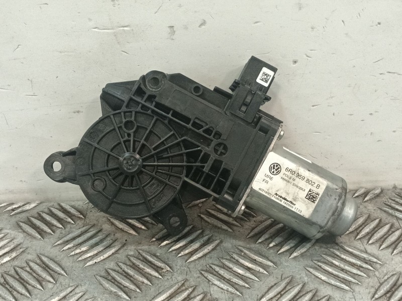 Recambio de motor elevalunas delantero derecho para seat ibiza iv (6j5, 6p1) 1.2 referencia OEM IAM 6R0959802B  