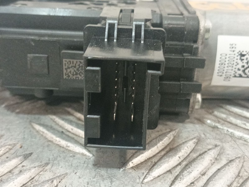Recambio de motor elevalunas delantero derecho para seat ibiza iv (6j5, 6p1) 1.2 referencia OEM IAM 6R0959802B  