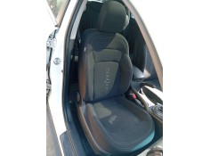 Recambio de asiento delantero derecho para kia sportage iii (sl) 1.6 gdi referencia OEM IAM 881043U010EAV  