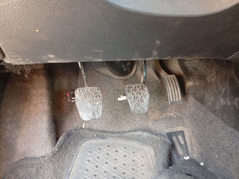 Recambio de pedal freno para mazda 3 sedán (bl) 1.6 mzr (bl12) referencia OEM IAM BBP341300E  