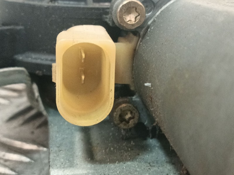 Recambio de elevalunas trasero derecho para volvo s60 i (384) d5 referencia OEM IAM 119970XXX  