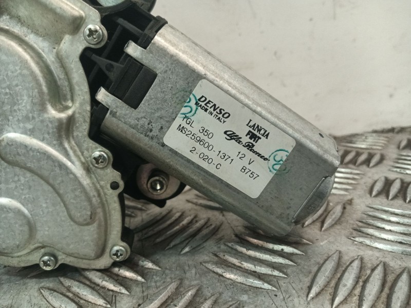 Recambio de motor limpia trasero para fiat 500 (312_) 1.2 (312axa1a) referencia OEM IAM MS2596001371  