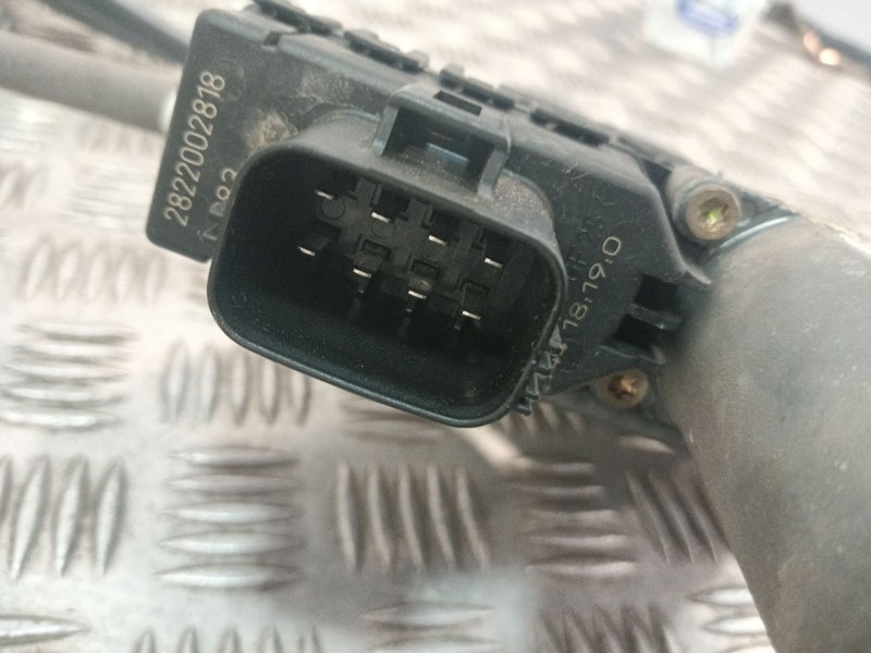 Recambio de elevalunas delantero izquierdo para ford focus i sedán (dfw) 1.8 tdci referencia OEM IAM XS4123201  