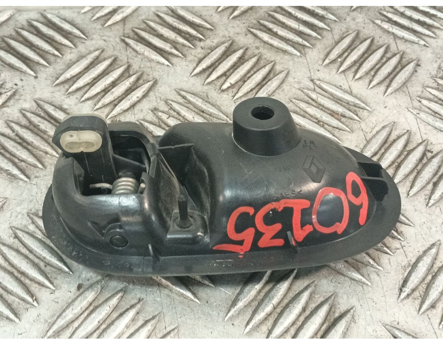 Recambio de maneta interior trasera derecha para dacia duster (hs_) 1.5 dci (hsaj) referencia OEM IAM 8200735218  