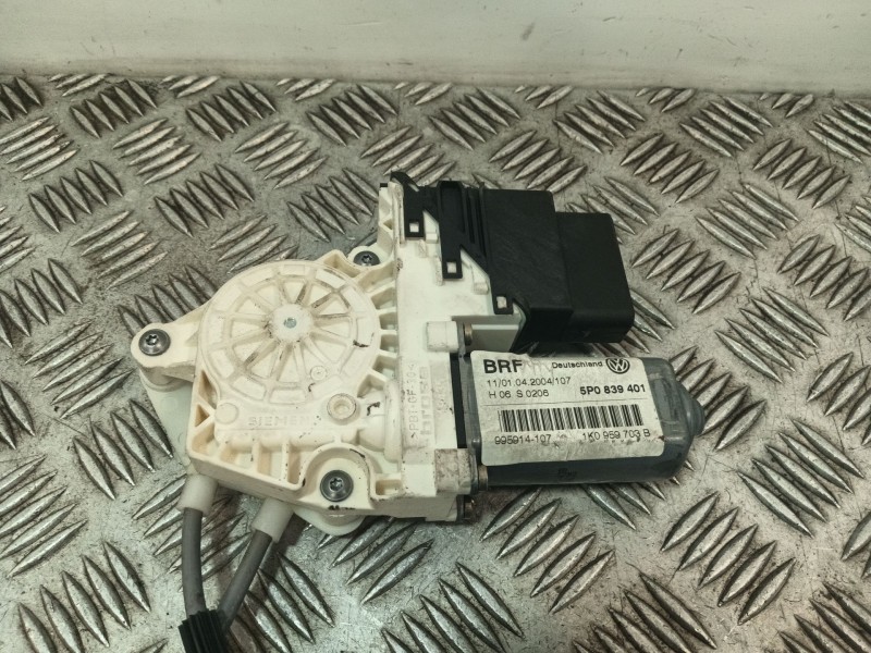 Recambio de elevalunas trasero izquierdo para seat altea (5p1) 1.6 referencia OEM IAM 5P0839401 1K0959703B 