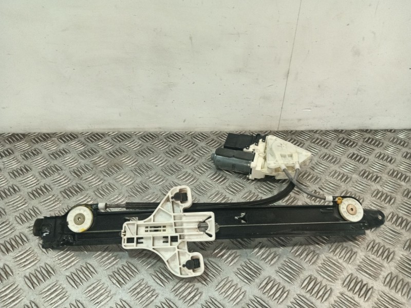 Recambio de elevalunas trasero izquierdo para seat altea (5p1) 1.6 referencia OEM IAM 5P0839401 1K0959703B 