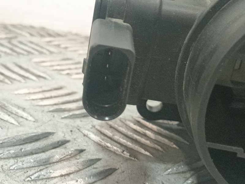 Recambio de caudalimetro para audi a1 (8x1, 8xk) 1.6 tdi referencia OEM IAM 03L906461  