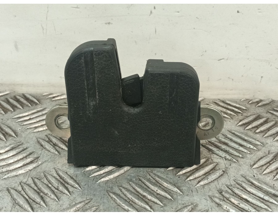 Recambio de cerradura maletero / porton para volkswagen golf v (1k1) 2.0 tdi 16v referencia OEM IAM 1K6827505B  