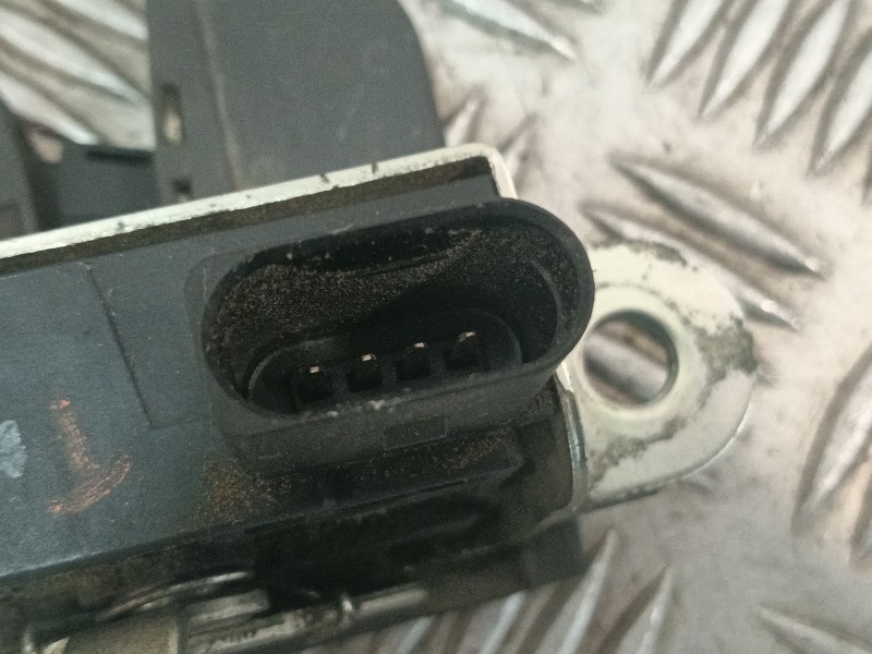Recambio de cerradura maletero / porton para volkswagen golf v (1k1) 2.0 tdi 16v referencia OEM IAM 1K6827505B  