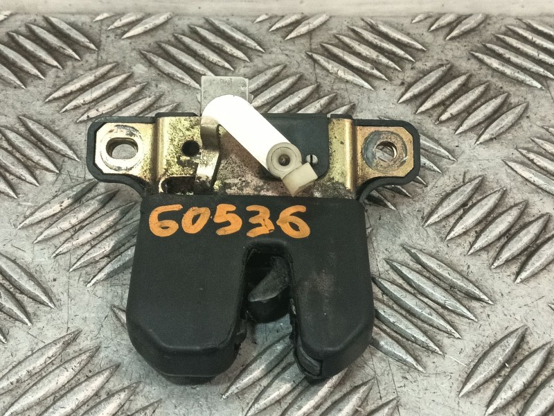 Recambio de cerradura maletero / porton para seat toledo ii (1m2) 1.9 tdi referencia OEM IAM 8D5827505D  