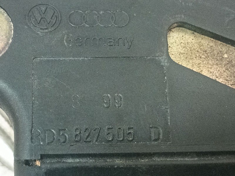 Recambio de cerradura maletero / porton para seat toledo ii (1m2) 1.9 tdi referencia OEM IAM 8D5827505D  