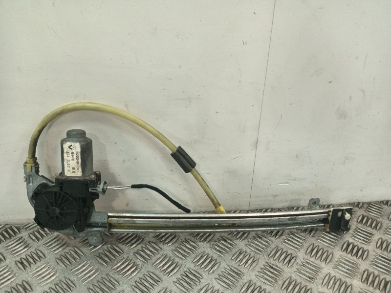 Recambio de elevalunas trasero izquierdo para renault laguna ii (bg0/1_) 2.0 dci (bg1t) referencia OEM IAM 8200485201  
