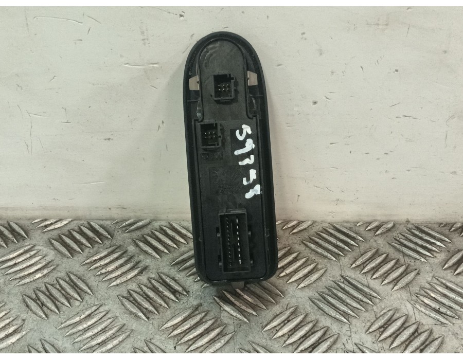 Recambio de mando elevalunas delantero izquierdo para peugeot 508 sw i (8e_) 2.0 hdi referencia OEM IAM 98026370ZD  