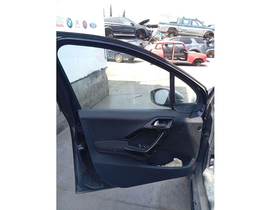 Recambio de elevalunas delantero izquierdo para peugeot 208 i (ca_, cc_) 1.2 vti 82 referencia OEM IAM 9816402180  