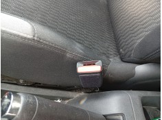 Recambio de enganche cinturon delantero derecho para peugeot 208 i (ca_, cc_) 1.2 vti 82 referencia OEM IAM 96753793XT  