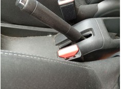 Recambio de enganche cinturon delantero izquierdo para peugeot 208 i (ca_, cc_) 1.2 vti 82 referencia OEM IAM 96753793XT  