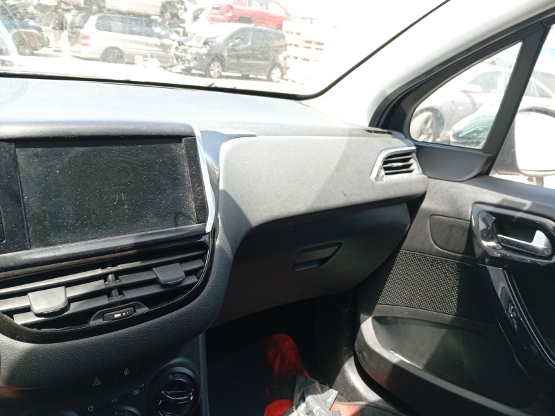 Recambio de airbag delantero derecho para peugeot 208 i (ca_, cc_) 1.2 vti 82 referencia OEM IAM 9672848580  