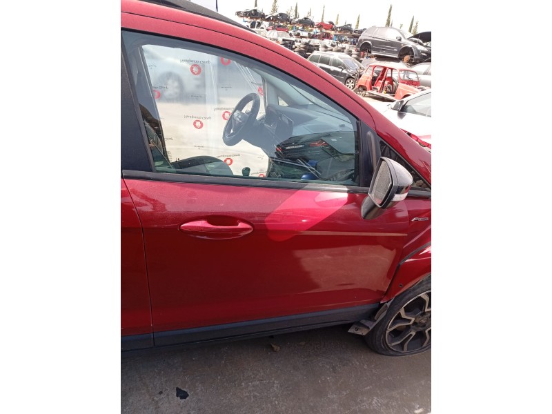 Recambio de puerta delantera derecha para ford ecosport 1.0 ecoboost referencia OEM IAM 2400873  