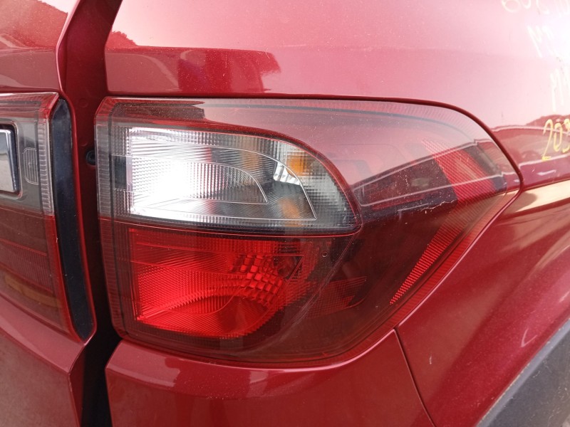 Recambio de piloto trasero derecho para ford ecosport 1.0 ecoboost referencia OEM IAM 2167287  