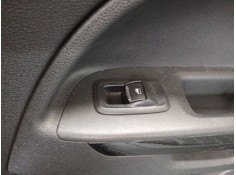 Recambio de mando elevalunas trasero derecho para ford ecosport 1.0 ecoboost referencia OEM IAM 2092818  