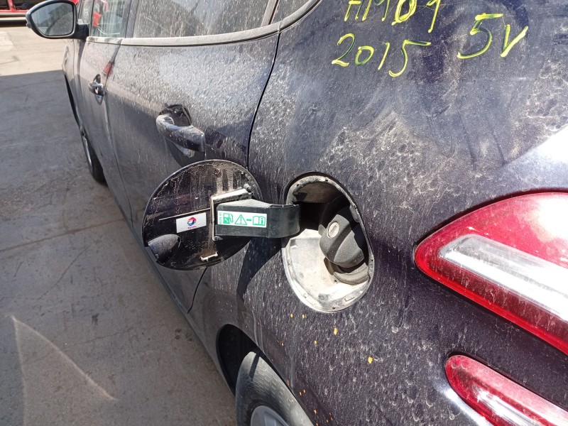 Recambio de deposito combustible para peugeot 208 i (ca_, cc_) 1.2 vti 82 referencia OEM IAM 1611986880  