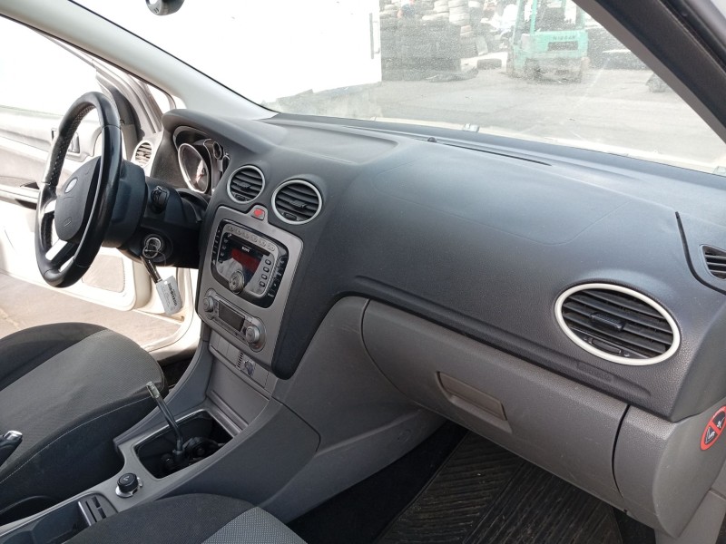 Recambio de salpicadero para ford focus ii (da_, hcp, dp) 1.8 tdci referencia OEM IAM 1567503  
