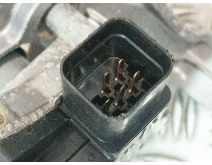 Recambio de motor limpia delantero para hyundai tucson (tl, tle) 1.6 gdi referencia OEM IAM 98110D3000 035246140 