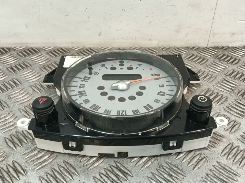 Recambio de cuadro instrumentos para mini mini (r50, r53) one referencia OEM IAM 62116972077 AR0039282 