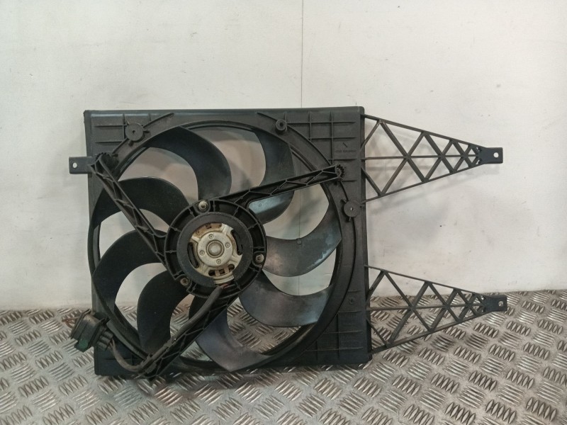 Recambio de electroventilador para seat ibiza iii (6l1) 1.9 tdi referencia OEM IAM 6Q0121207N  