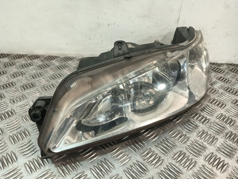 Recambio de faro izquierdo para peugeot 306 break (7e, n3, n5) 2.0 hdi 90 referencia OEM IAM 88203990G  