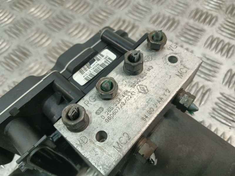 Recambio de abs para renault megane ii coupe/cabrio 2.0 referencia OEM IAM 0265234468 8200551143 