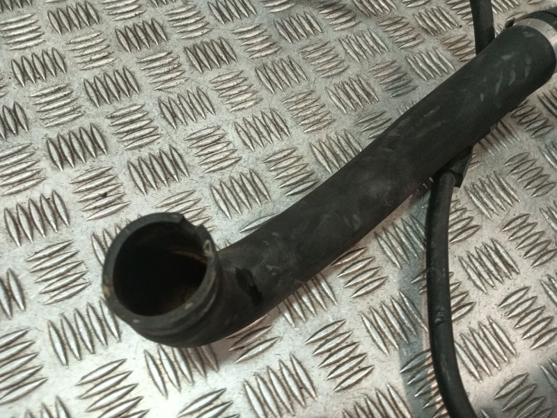 Recambio de tubo agua para iveco daily iii furgoneta 35 c 14 referencia OEM IAM 504215702  