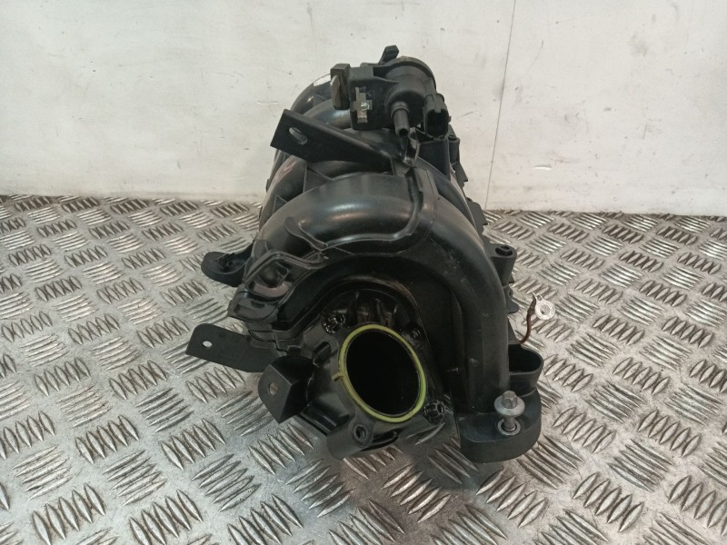 Recambio de colector admision para chevrolet aveo berlina hatchback referencia OEM IAM 1102612S01  