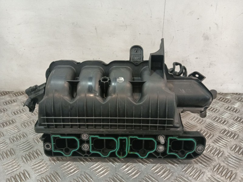 Recambio de colector admision para chevrolet aveo berlina hatchback referencia OEM IAM 1102612S01  