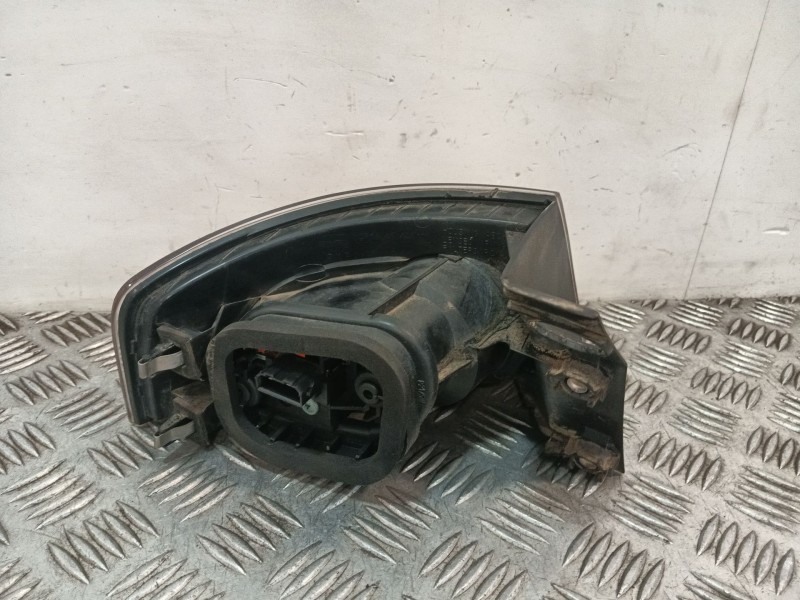 Recambio de piloto trasero derecho para seat ibiza iii (6l1) 1.4 16v referencia OEM IAM 6L6945096A 6L6945112 