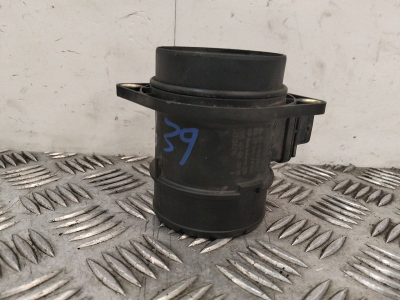 Recambio de caudalimetro para kia carens iv 1.7 crdi referencia OEM IAM 281642A500 9021050002 