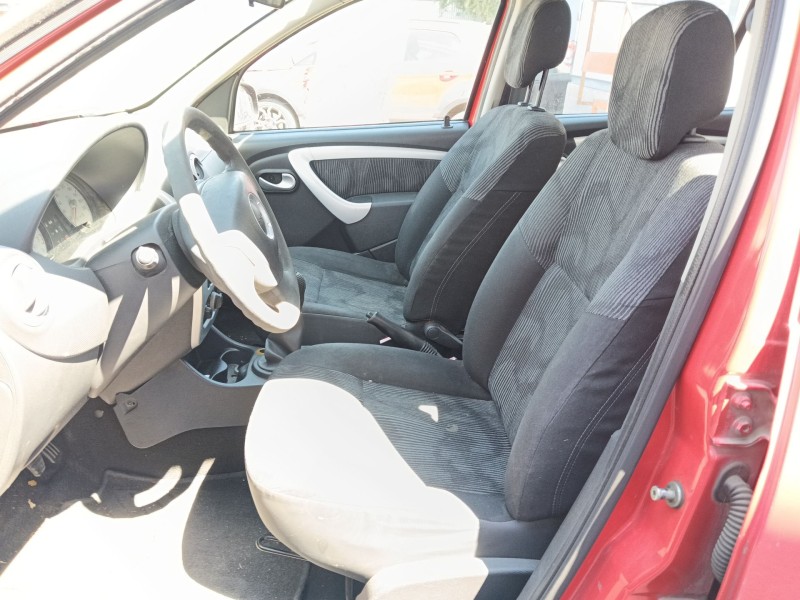 dacia sandero (bs_) del año 2009