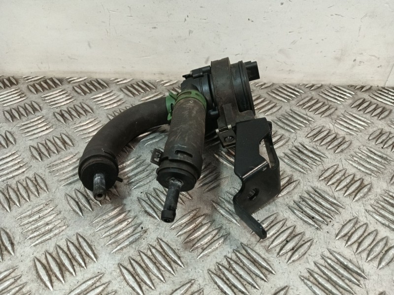 Recambio de bomba agua para dacia sandero ii 1.0 tce 90 gpf referencia OEM IAM 215805FP0A 0392023326 