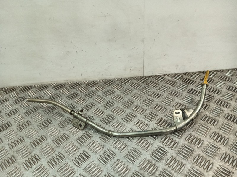 Recambio de varilla aceite para dacia sandero ii 1.0 tce 90 gpf referencia OEM IAM 111502549R  