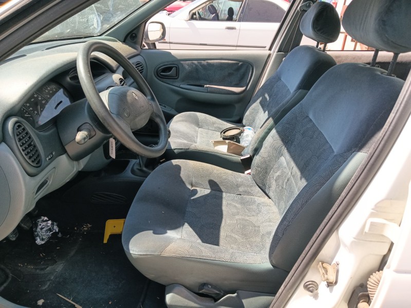 renault megane i (ba0/1_) del año 1997