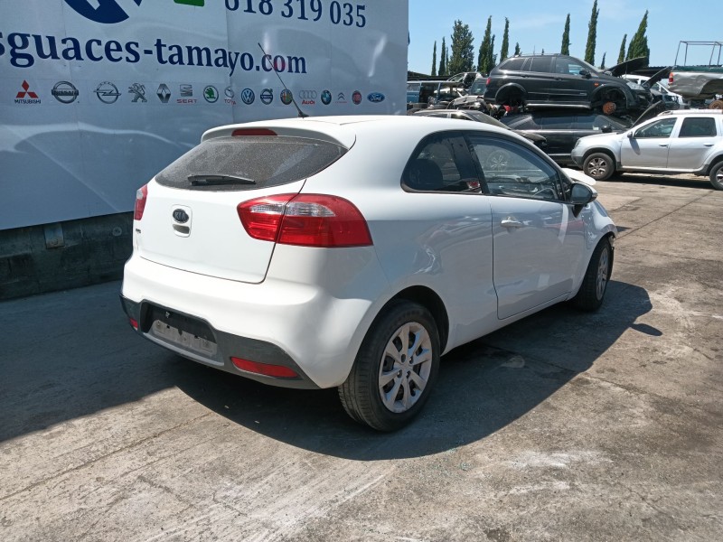 kia rio iii (ub) del año 2012