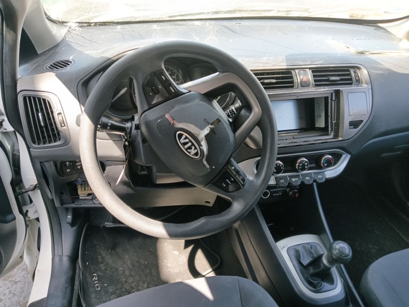 kia rio iii (ub) del año 2012