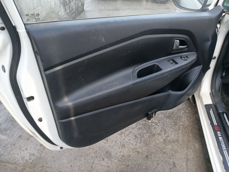 kia rio iii (ub) del año 2012
