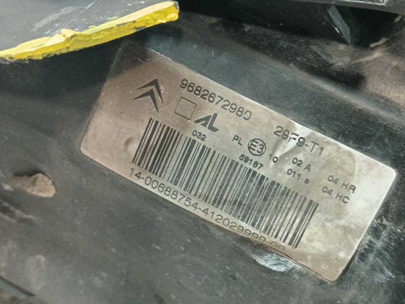 Recambio de faro derecho para citroën c3 i (fc_, fn_) 1.4 hdi referencia OEM IAM 9682672980  