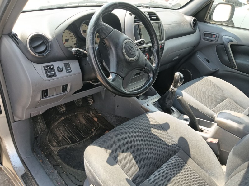 toyota rav 4 ii (_a2_) del año 2000