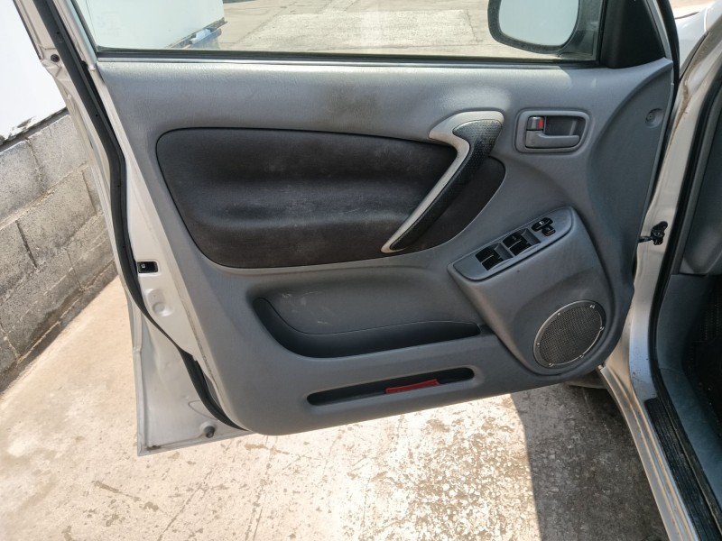 toyota rav 4 ii (_a2_) del año 2000